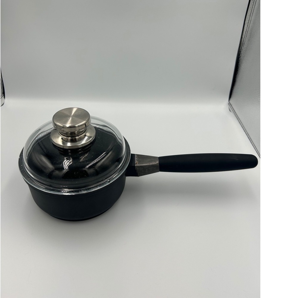 BergHOFF‎ Non-Stick Saucepan with Glass Lid Black Interior Induction Base